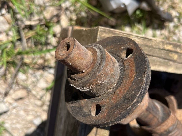 john-deere-model-a-rods-set-and-camshaft-image-6