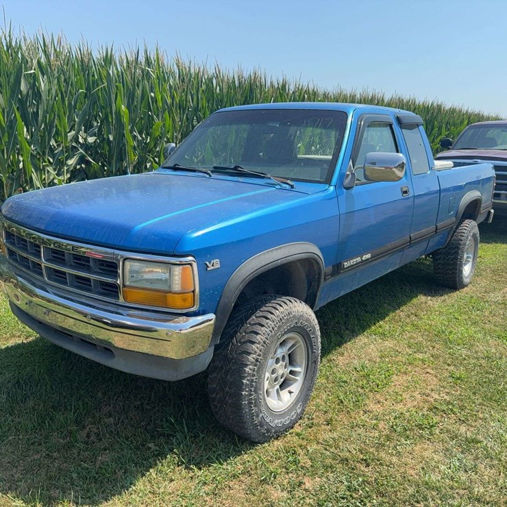 1993 DODGE DAKOTA