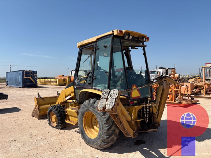 caterpillar-420d-image-4
