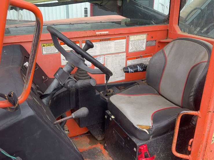 2006-jlg-g6-42a-image-31