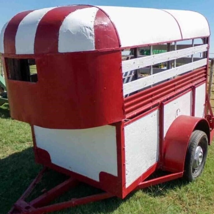 Small Stock Trailer 8'Lx4'Wx6'T from ground