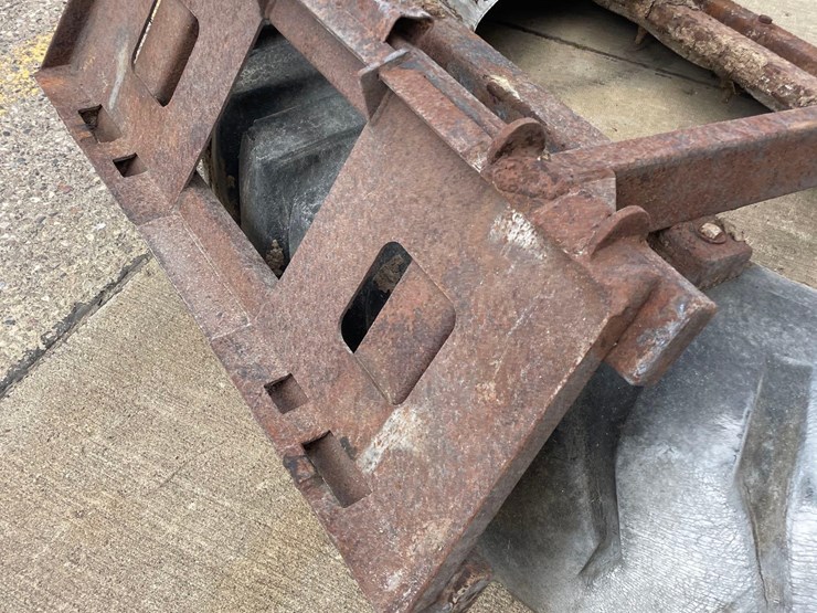 skidloader-8ft-tire-scraper-image-9