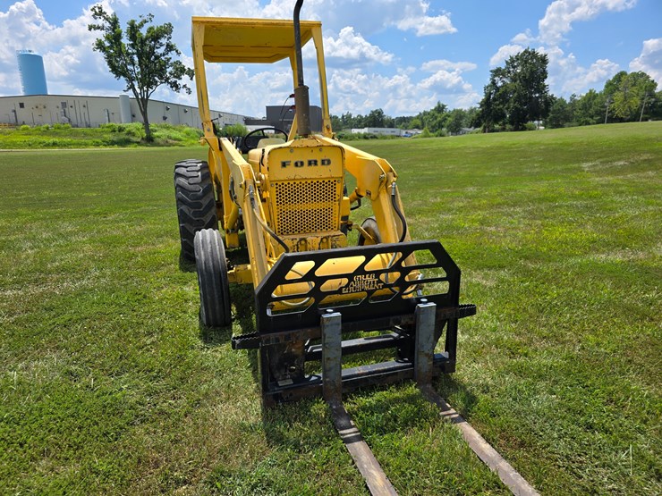 ford-tractor-image-39