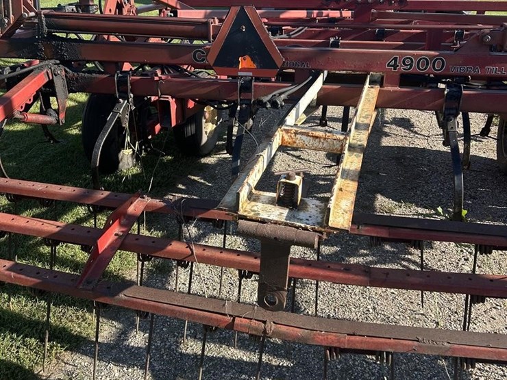 case-ih-4900-image-2