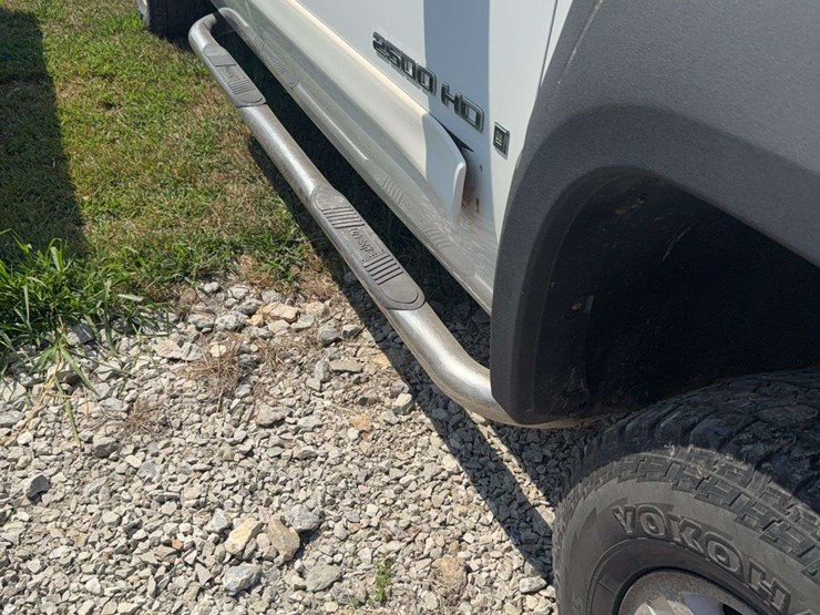 2008-chevrolet-silverado-2500hd-ltz-image-3