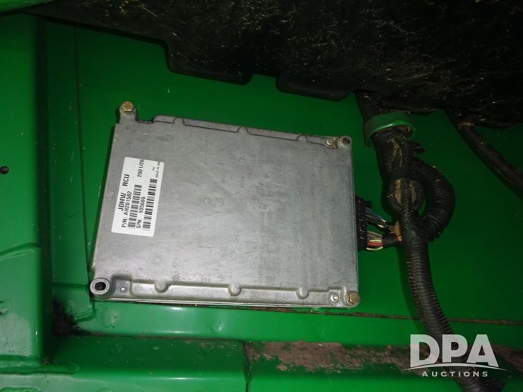 2001-john-deere-9550-image-77
