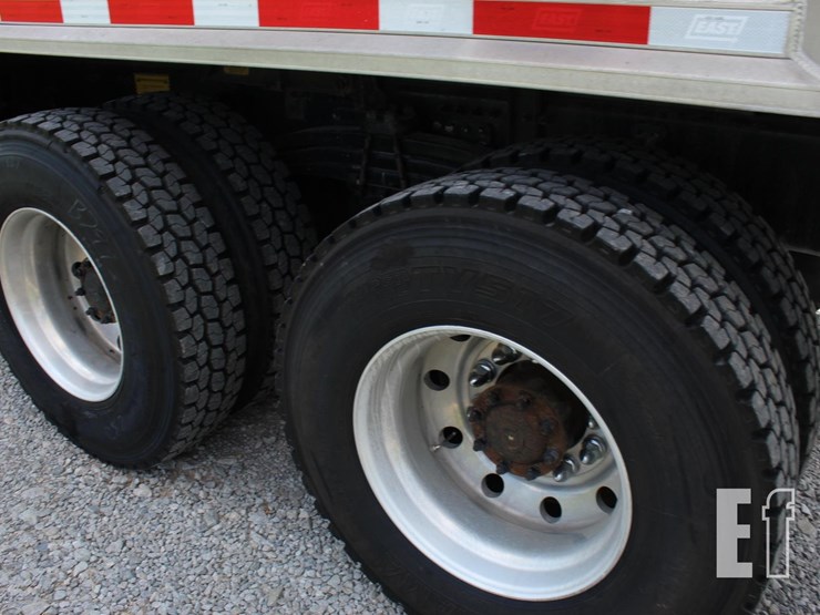 2020-volvo-vhd430-3518-image-10