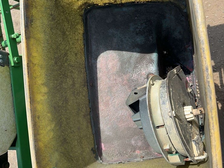 john-deere-1250-image-8