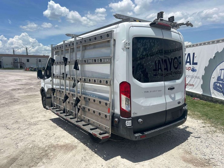 2018-ford-transit-image-4