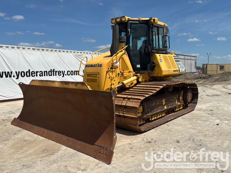 2016-komatsu-d61px-24-image-1