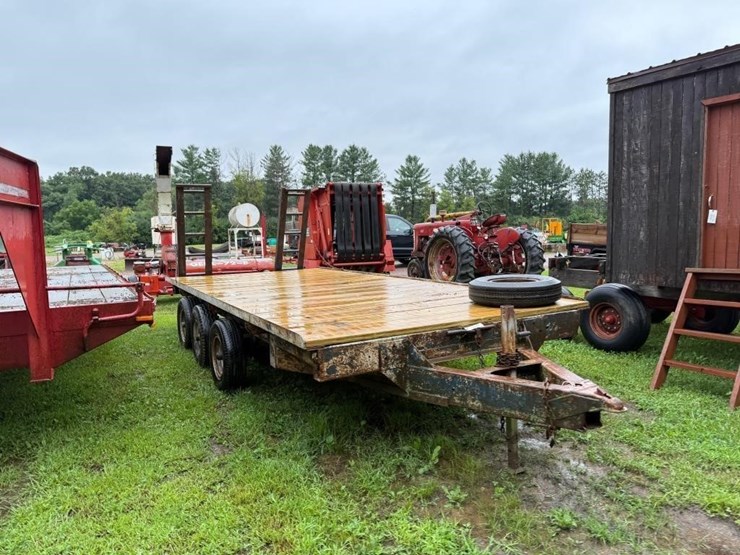 1974-homemade-94"x18'-tri-axle-trailer-with-ramps-image-3