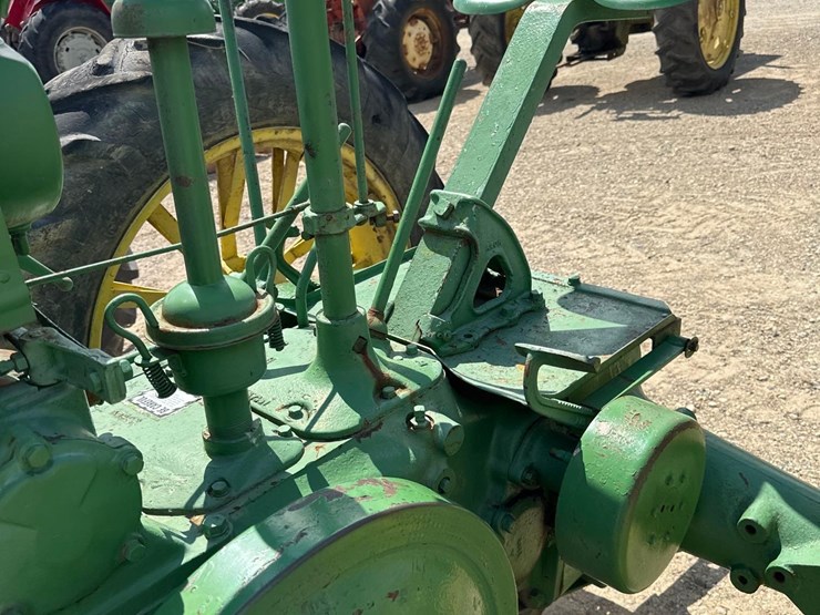 john-deere-a-image-6