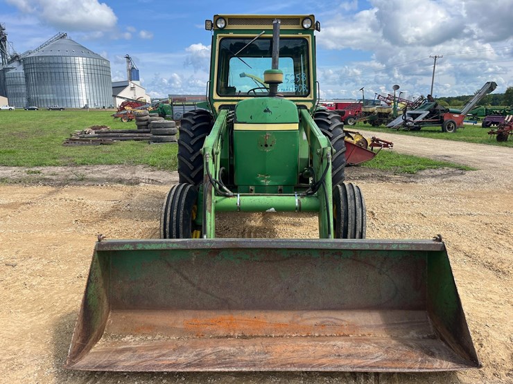 john-deere-2840-image-12