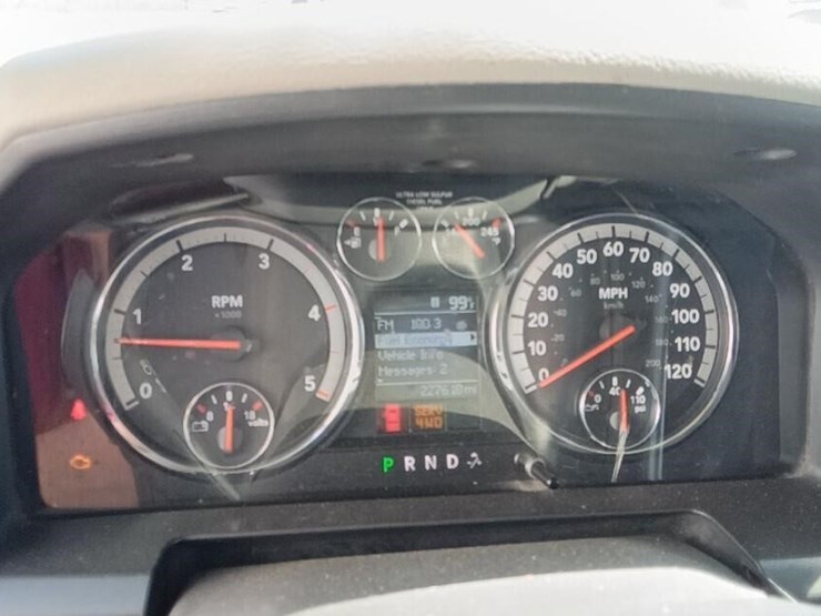 2012-dodge-ram-5500-image-5