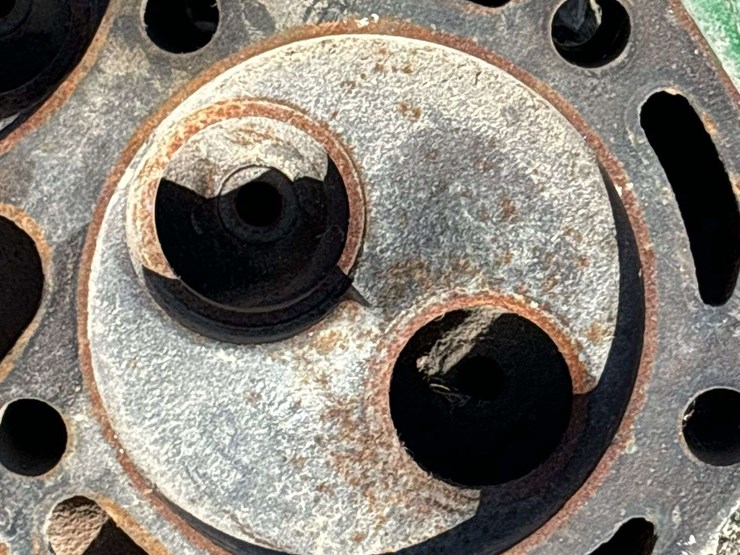 john-deere-model-g-head-image-17
