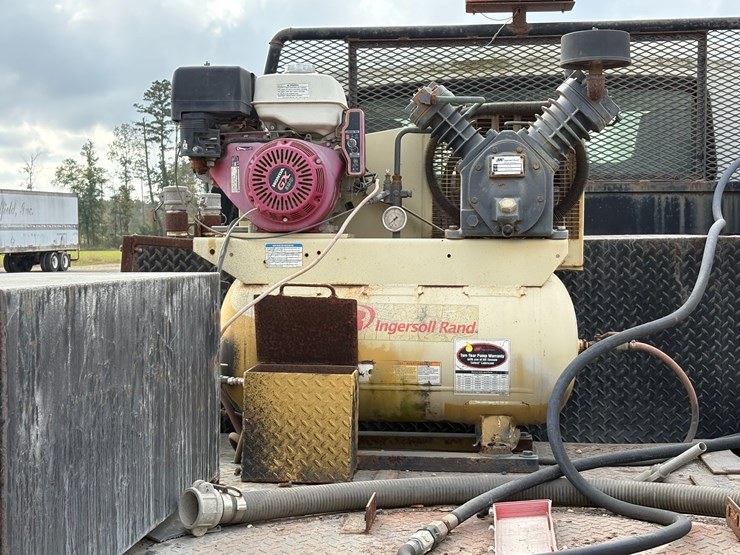 2005-international-durastar-4200-image-19