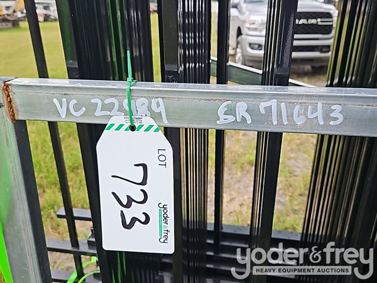 unused-7x10-steel-fence-panels-w/posts-(15-of)-image-6
