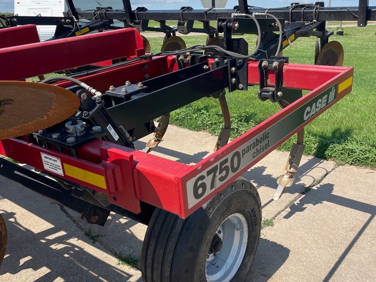case-ih-6750-image-26