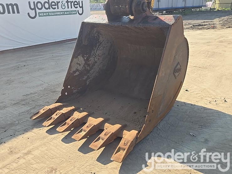 2005-komatsu-pc300-lc-7-image-10
