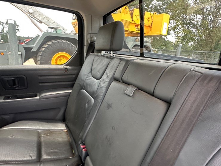 2008-honda-ridgeline-image-29