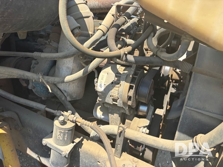 2000-ihc-4900-dry-tender-truck-(dr12098,-unit-25102)-image-28