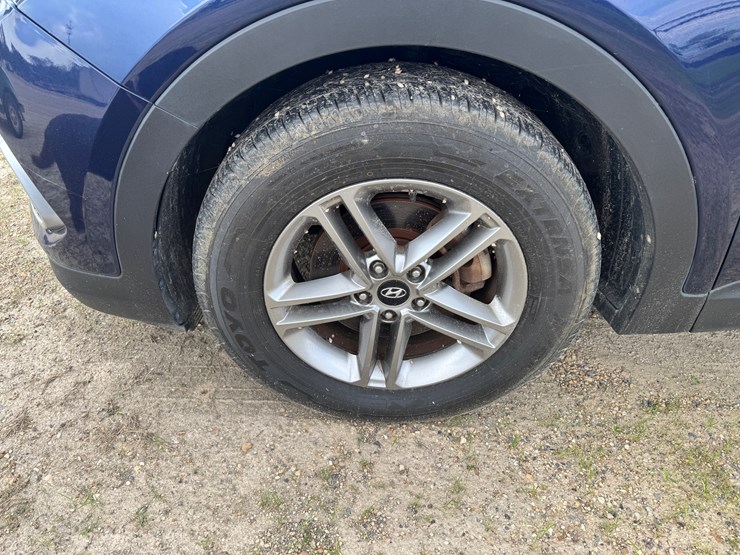 2018-hyundai-santa-fe-image-22