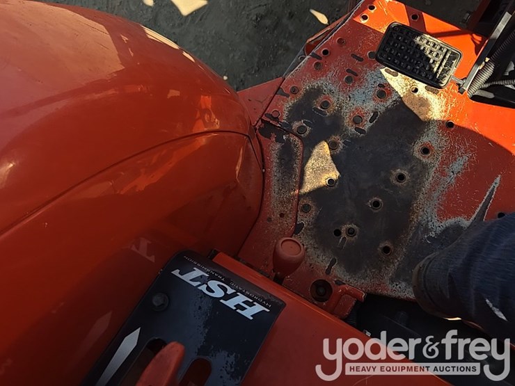 2017-kubota-mx5100-image-45
