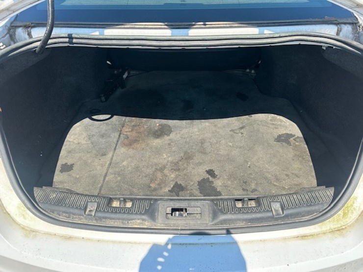 #23002-•-2017-ford-taurus-image-11