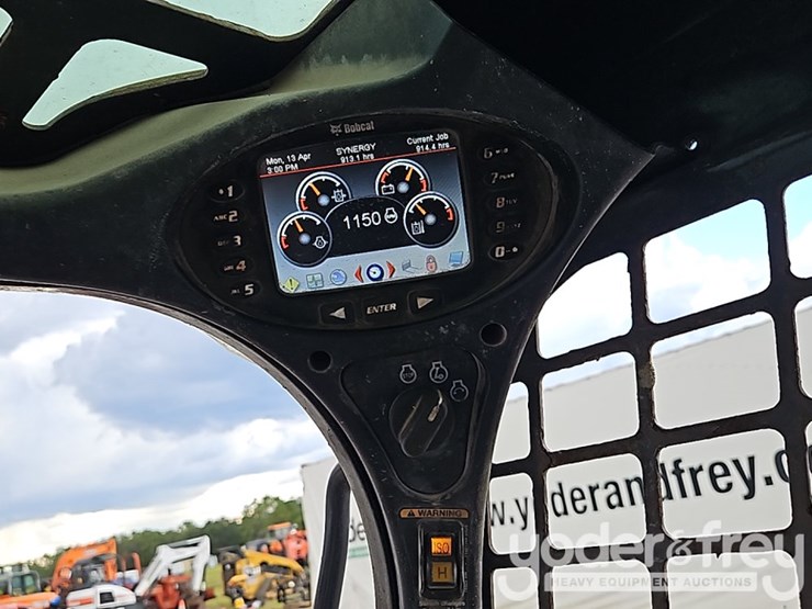 2018-bobcat-t590-image-29