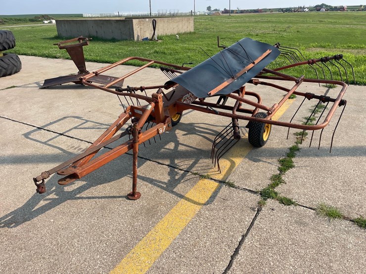 frasgard-sr3200-hay-tedder-image-2