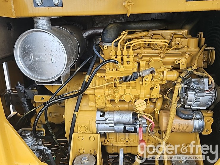 2022-caterpillar-305.5-image-29