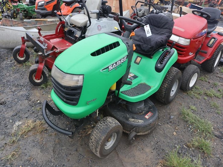 sabre-l&g-tractor-image-4