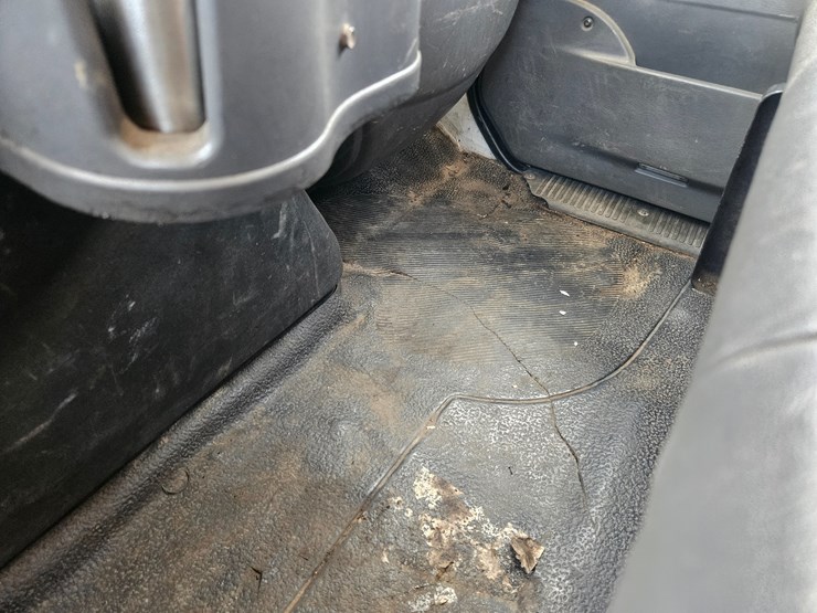 2008-international-durastar-4300-image-53