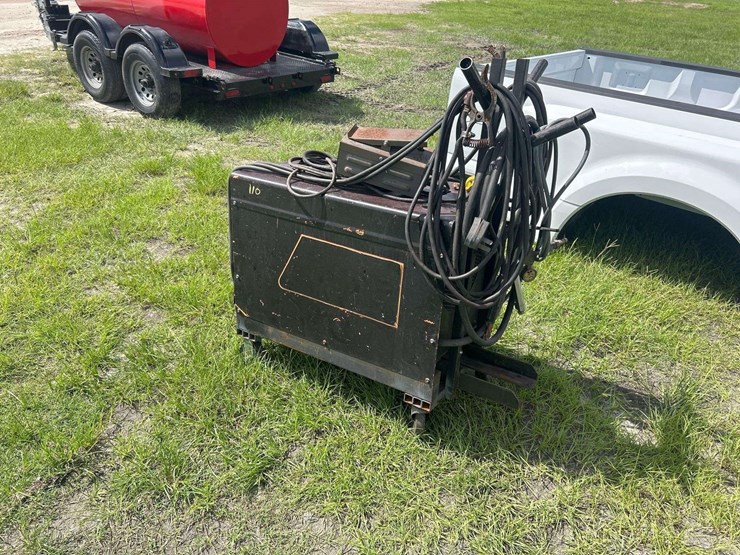 airco-tig-welder-image-4