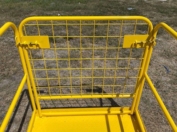 2025-safety-basket-forklift-attachment-image-5