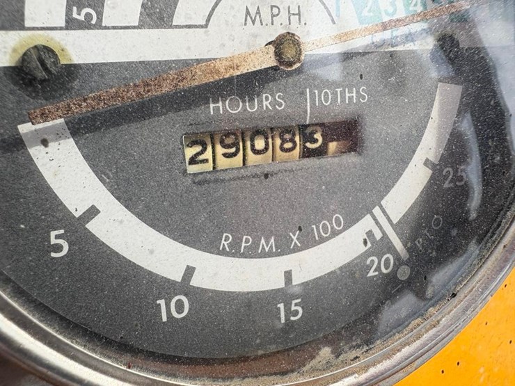 john-deere-301a-image-15
