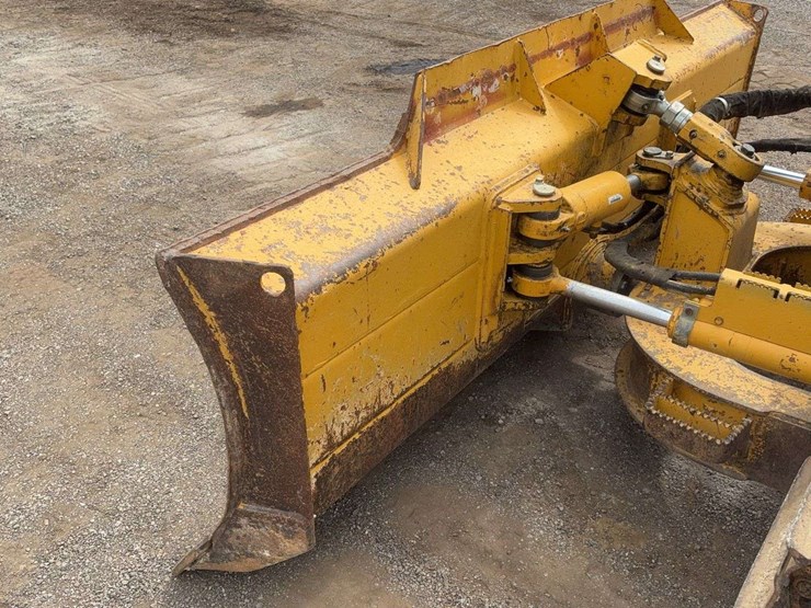 deere-550j-lt-image-21