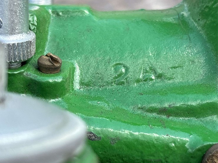 marvel-schebler-dltx-10-carburetor-image-3