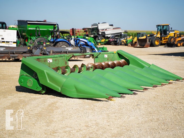 1988-john-deere-843-image-3
