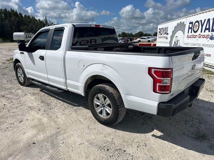 2018-ford-f150-image-4
