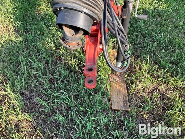 2003-case-ih-rbx562-image-9