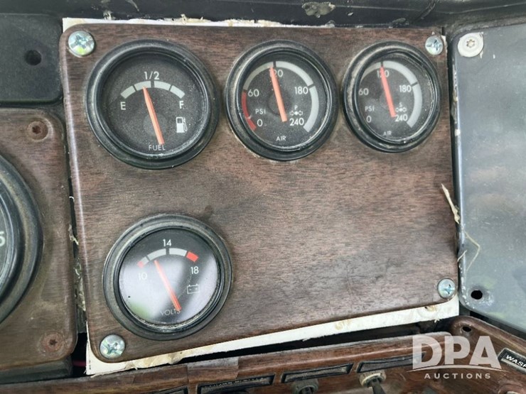 1993-freightliner-truck-(jn2646,-unit-42339)-image-67