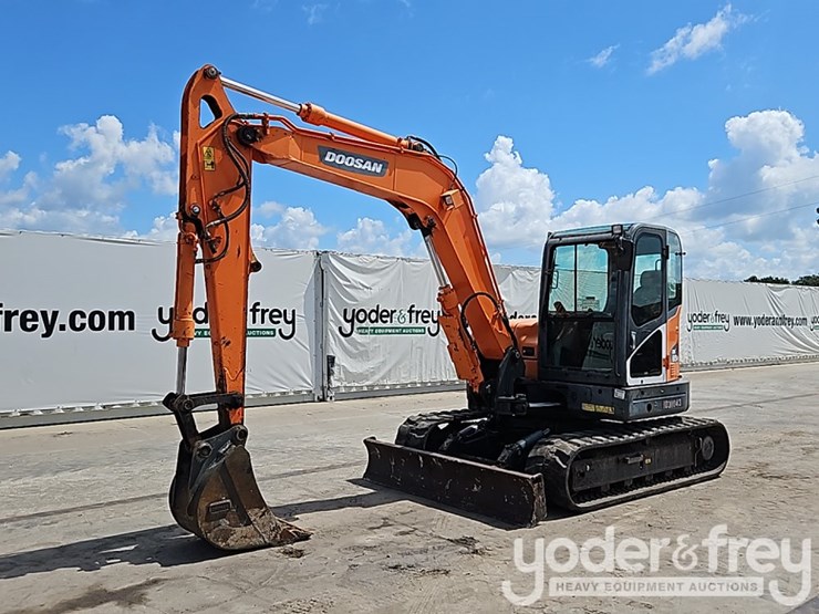 doosan-dx85r-3-image-1