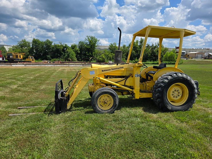 ford-tractor-image-7