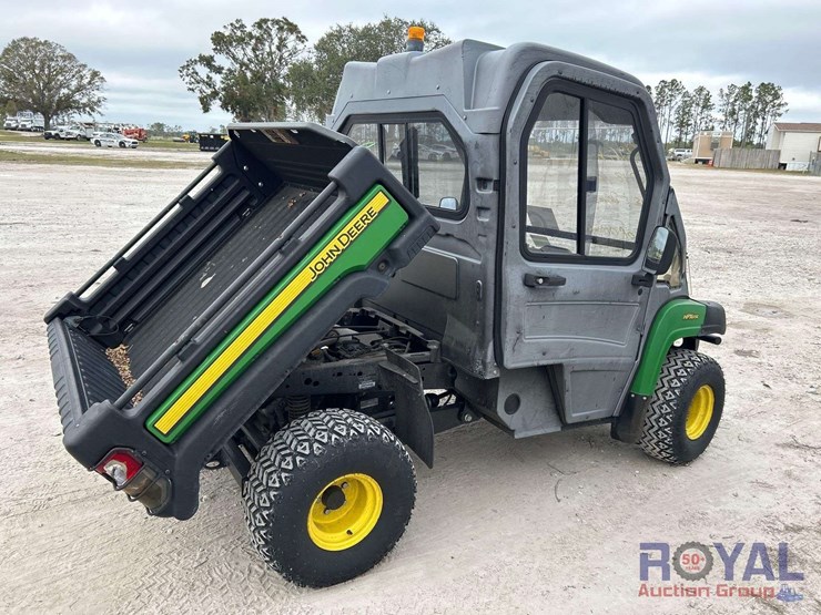 2017-john-deere-gator-image-3