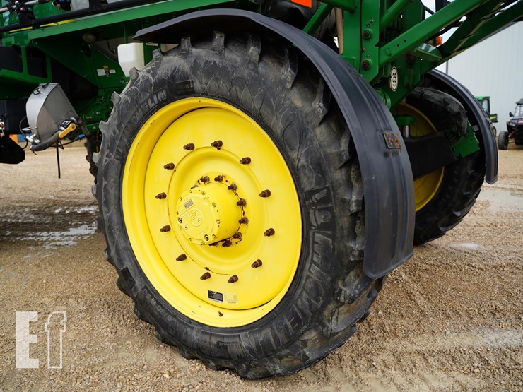 2011-john-deere-4930-image-31