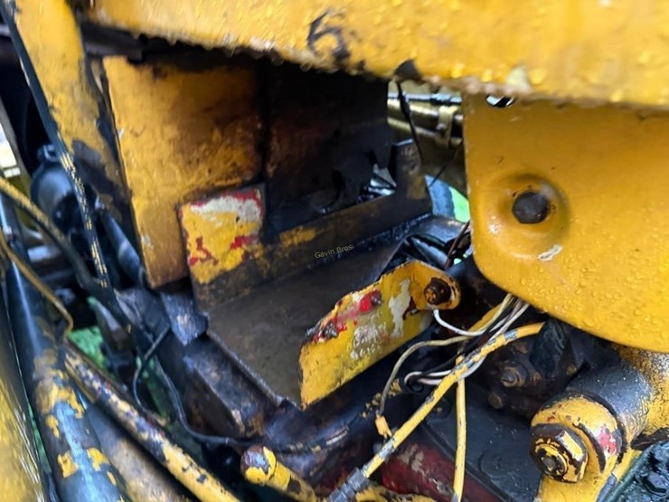 ford-4000-image-13