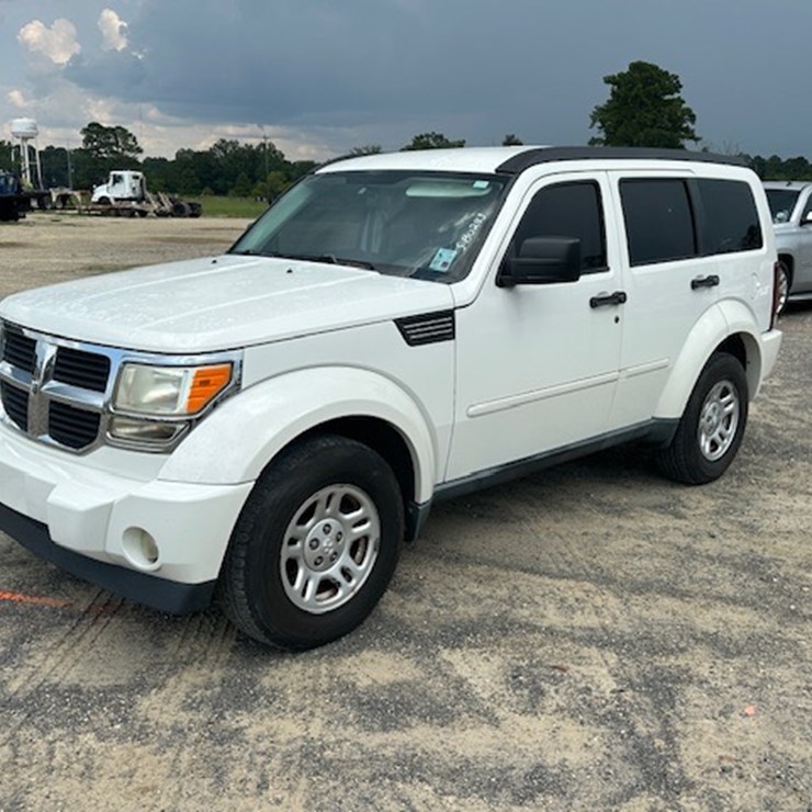 2010 DODGE NITRO
