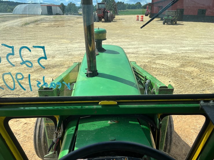 john-deere-2840-image-19