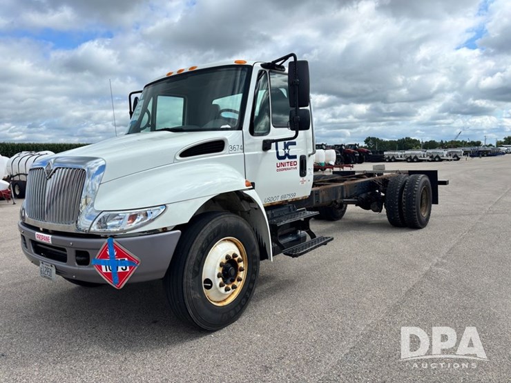 2007-international-durastar-4300-image-1